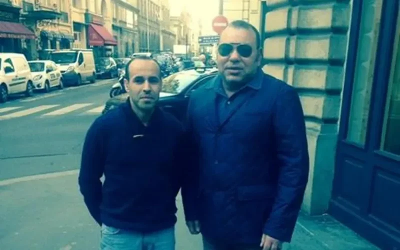 Photo : le Roi Mohammed VI à Paris