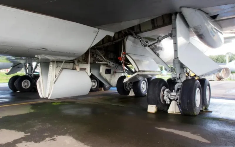 Un Marocain retrouvé dans le train d'atterissage d'un avion à Fès