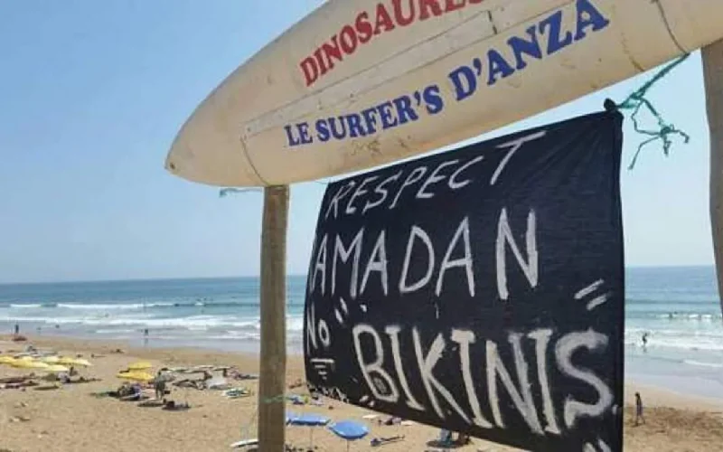 Agadir : les affiches "anti-bikini " ont été retirées