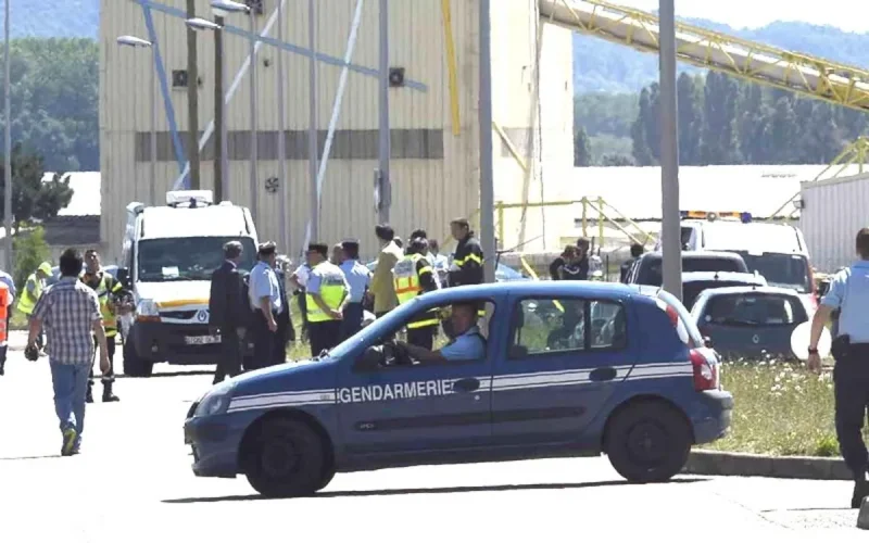 L'Union des Mosquées de France condamne l'attentat "terroriste et barbare" 