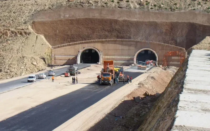 Une autoroute entre Tiznit et Laâyoune en projet