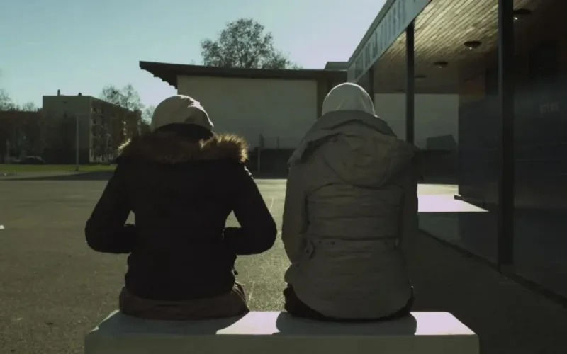 France : une Marocaine bat sa fille parce qu'elle s'est trop "européanisée"