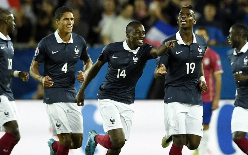 France : un directeur prison suspendu pour propos racistes sur Facebook