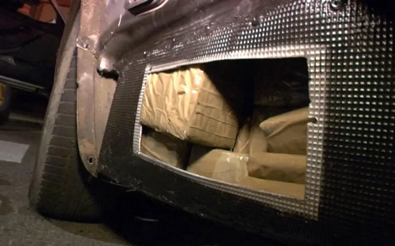 Un policier espagnol arrêté avec 30 kilos de haschich à la frontière de Sebta