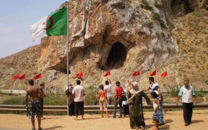 Un parti algérien demande l'ouverture des frontières entre le Maroc et l'Algérie