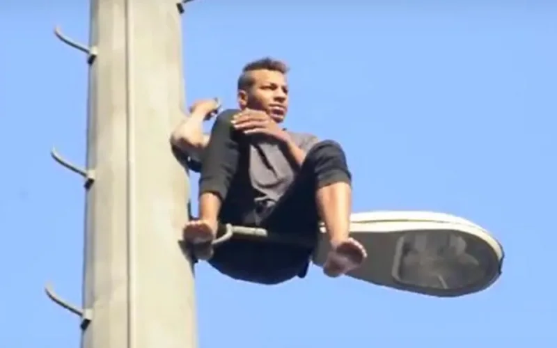 Pour la Saint-Valentin, il menace de se suicider si on ne lui ramène pas Khadija (vidéo)