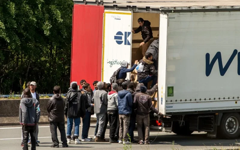 Un camion marocain retrouvé en France avec des migrants à bord