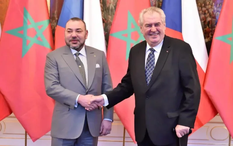 Rencontre entre le roi Mohammed VI et le président tchèque Milos Zeman (photos)