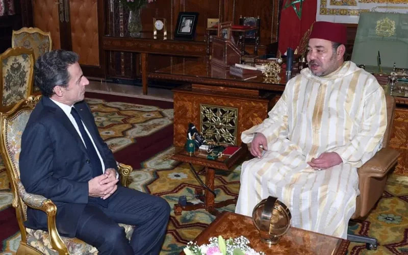 Nicolas Sarkozy encense le Maroc et titille l'Algérie (vidéo)