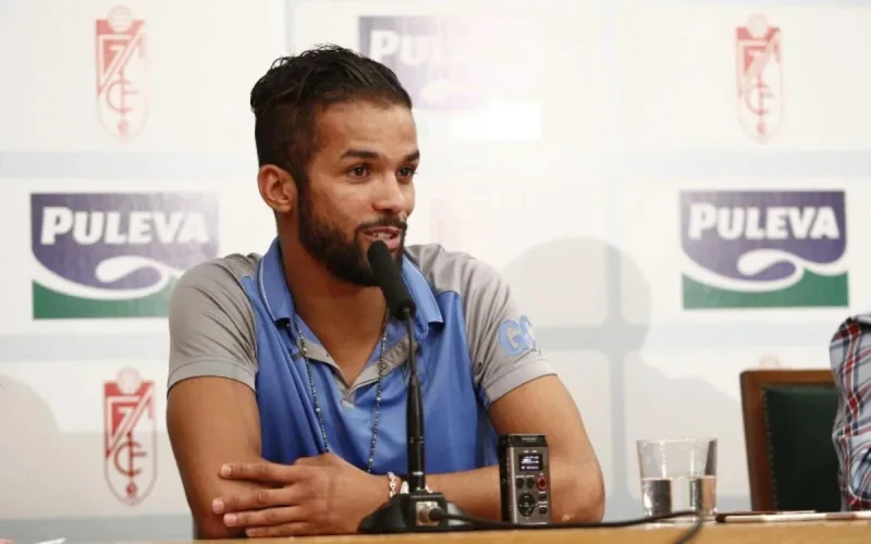 Mehdi Carcela rejoint officiellement Granada FC