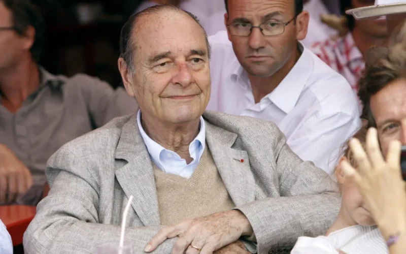 Jacques Chirac quitte d'urgence le Maroc pour problème de santé