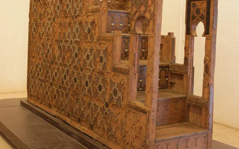 Fausse rumeur : aucun minbar n'a été vendu à des touristes à Marrakech