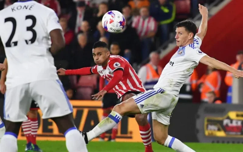 Le superbe but de Sofiane Boufal face à Sunderland (vidéo)