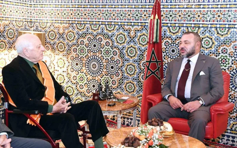 Pierre Bergé décoré par le roi Mohammed VI
