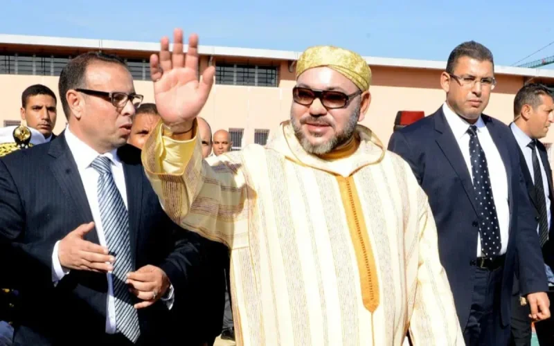 Mohammed VI prend en charge personnellement les frais des obsèques des victimes de l'accident de Fès