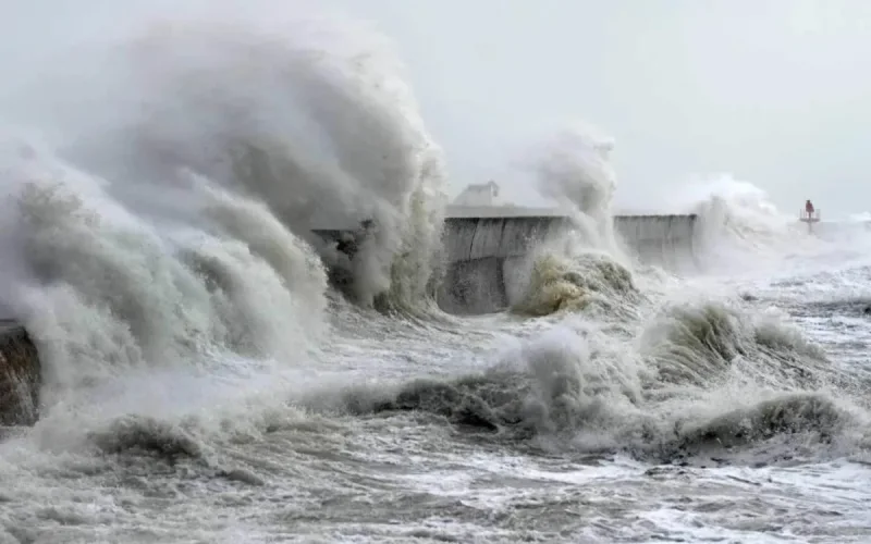 Des vents forts, fortes averses de pluie et neige prévus au Maroc ce weekend