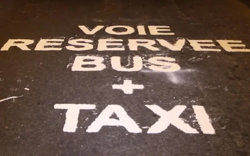 Casablanca : des voies réservées aux bus et aux taxis (vidéo)