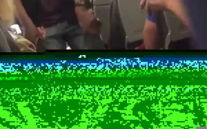 Deux Marocains expulsés d'un avion Ryanair pour avoir protesté car leurs places étaient prises