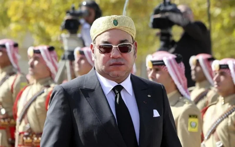 Mohammed VI dans un centre hospitalier à Paris « pour une consultation »
