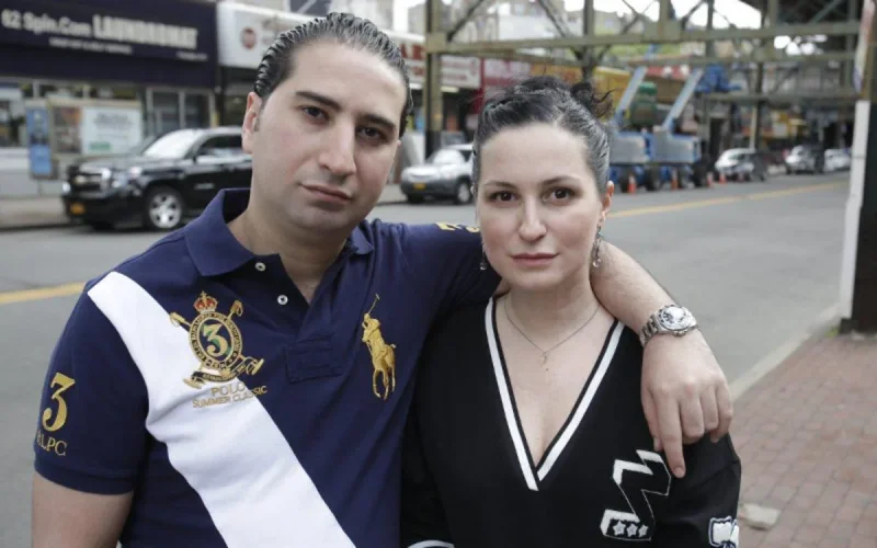 Un Marocain interrogé par la police à New York pour avoir ronflé dans un avion