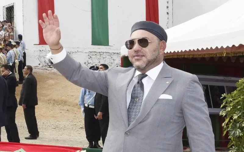 Accident de car à Khénifra : Mohammed VI prend en charge les frais des funérailles et les soins des blessés