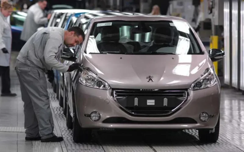 Lancement des travaux de l'usine Peugeot à Kénitra