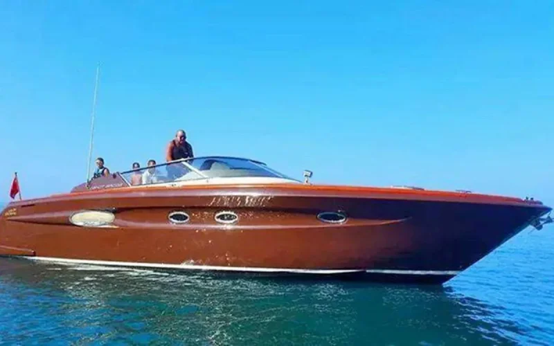Mohammed VI en visite à la plage de Saïdia
