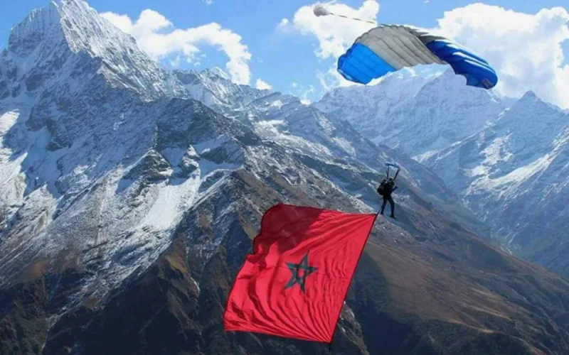 Le drapeau marocain au sommet de l'Himalaya (photos)
