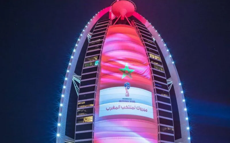 Burj Al Arab à Dubaï se met aux couleurs du Maroc (photo)