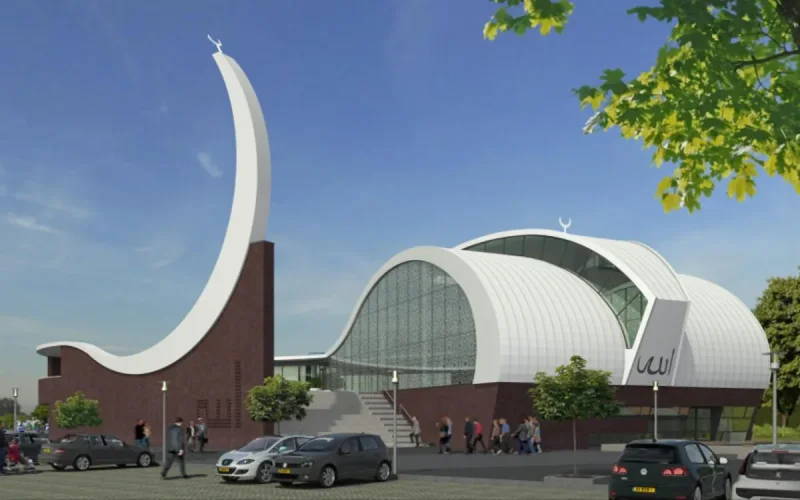 Un mouvement anti-islam souille le site de construction d'une mosquée avec du sang de porc aux Pays-Bas