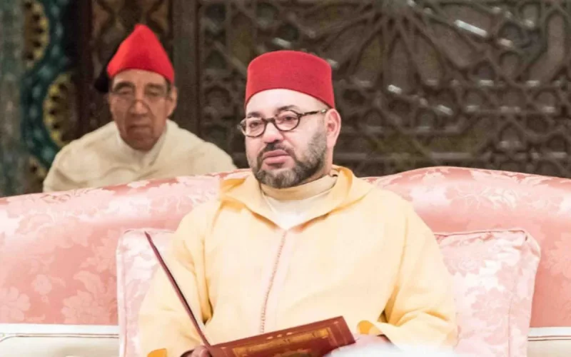 Le roi Mohammed VI ouvre la profession d'Adoul aux femmes