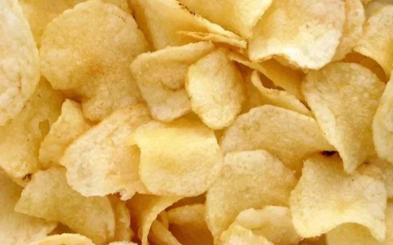 Maroc : une fillette de deux ans meurt après avoir mangé des chips (photo)