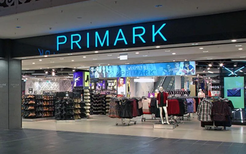 Primark Belgique vend des voiles mais l'interdit à ses vendeuses (photo)