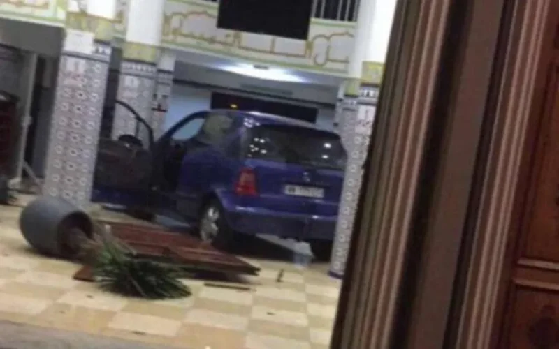 Une mosquée du nord de la France attaquée à la voiture-bélier