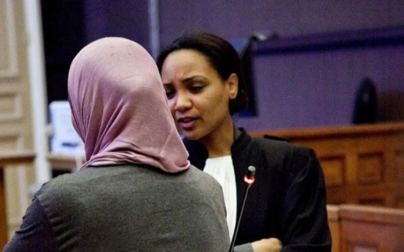 L'ONU critique vivement la France après le licenciement d'une femme voilée 