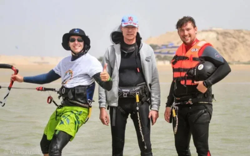 Le grand-duc Henri de Luxembourg et son fils au Maroc pour faire du kitesurf (photos)