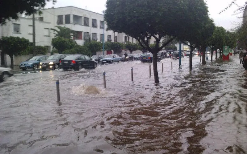 Météo : averses orageuses et jusqu'à 42 degrés