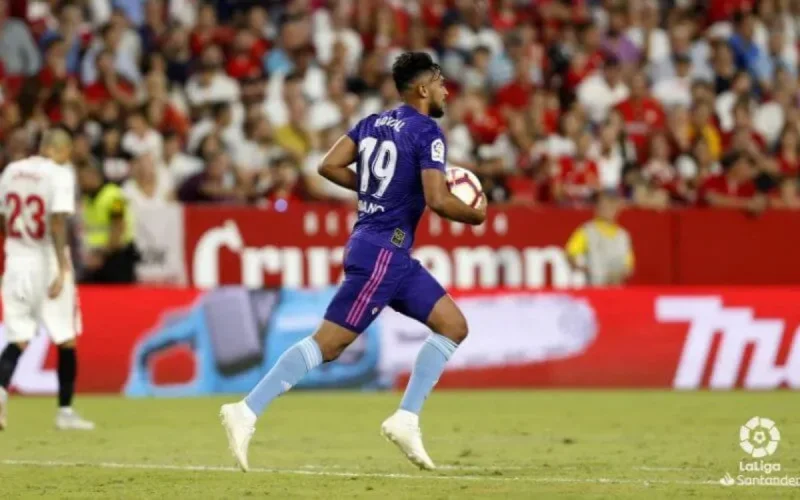 Les très beaux buts de Ziyech et Boufal ce weekend (vidéos)