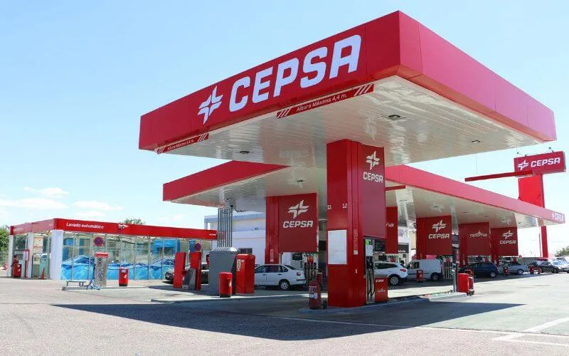 L'Espagnol Cepsa va ouvrir une centaine de stations-service au Maroc