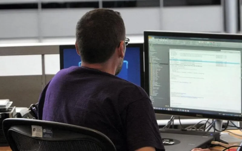 En manque de main-d'oeuvre, la Belgique va embaucher des informaticiens au Maroc