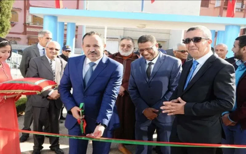 Maroc : un gouverneur inaugure en grande pompe un café