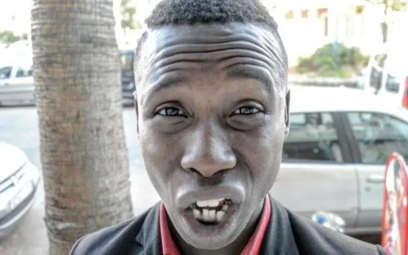 Maroc : Al Oula sanctionnée pour le sketch raciste de "Kahlouch" (vidéo)