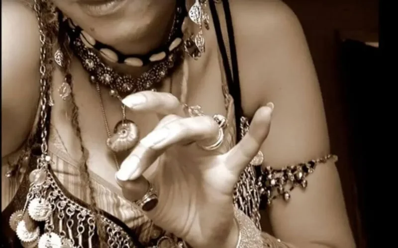 Dubaï : une danseuse marocaine poursuivie pour « Insulte à Dieu »