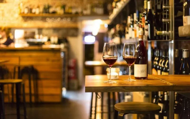 Maroc : un président de commune du PJD donne des pots-de-vin à des élus dans un bar