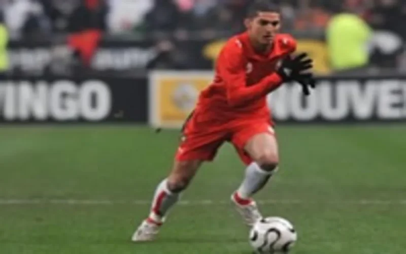 Azaouagh préfère la Mannschaft aux Lions