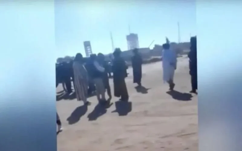 A Tindouf, combats aux sabres et bonbonnes de gaz !