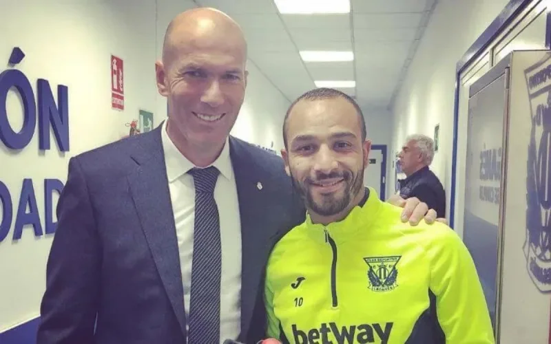 Le cadeau de Zidane à Nabil El Zhar (photo)