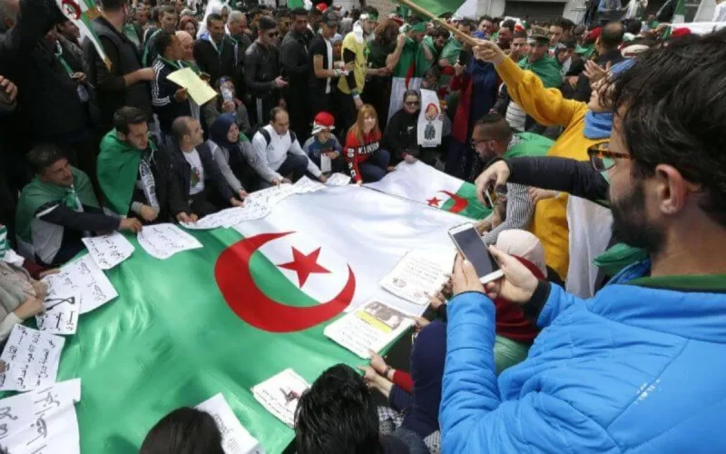 L'Algérie expulse un journaliste marocain
