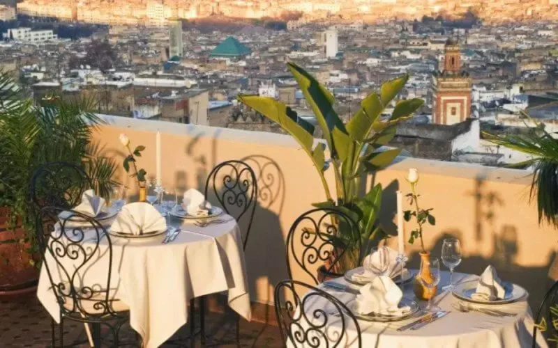 Ambitieuse, Fès veut détrôner Marrakech 