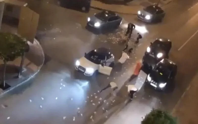 Tanger : des automobilistes se ruent sur l'argent "tombé du ciel" (vidéo)